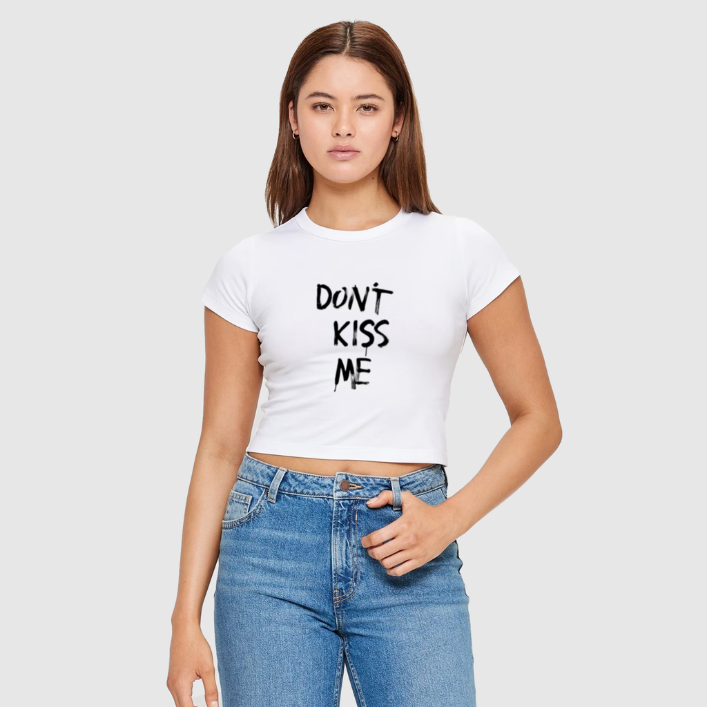 Don't kiss me! Crop top